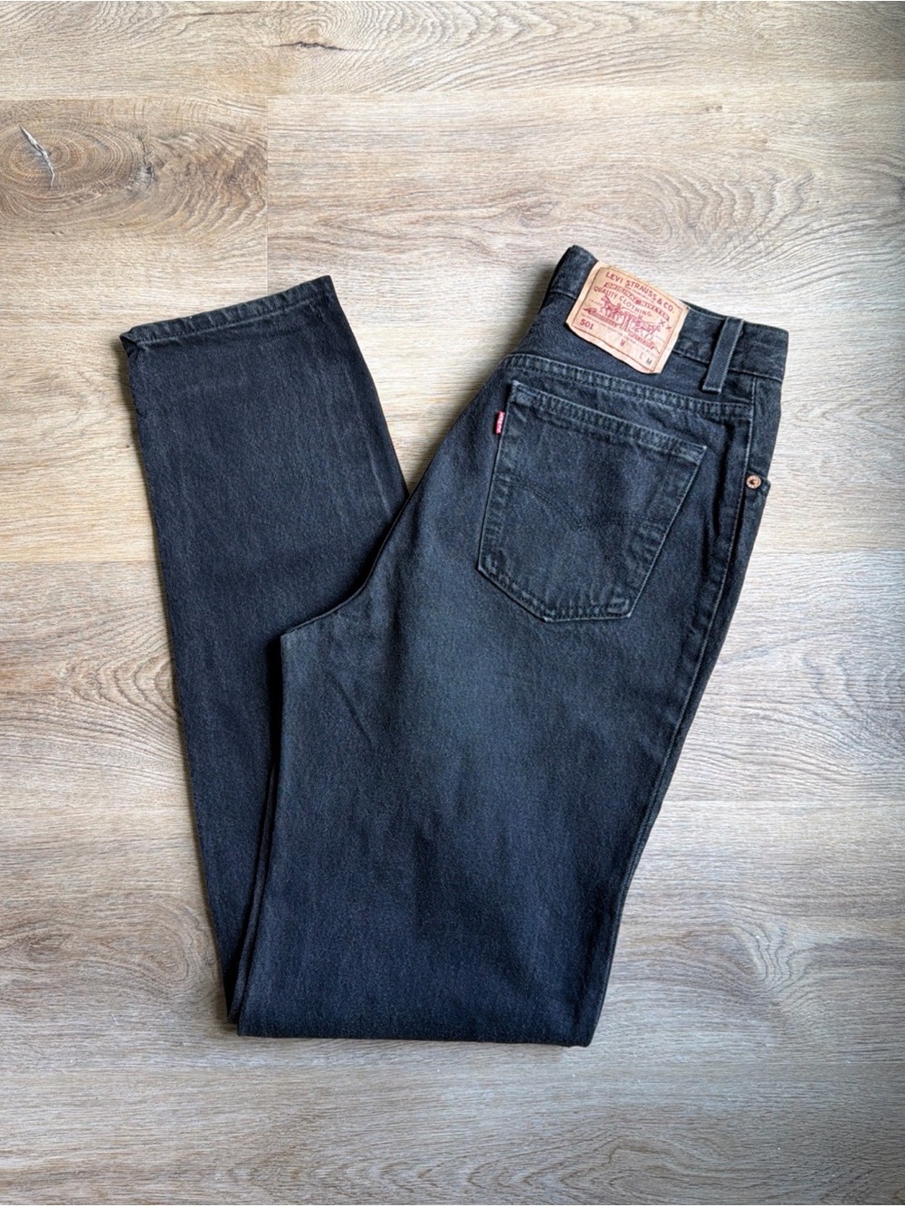 Vintage 90s Levi’s 501 W28 L33 Black Fade Made In USA Button Fly Jeans High Rise